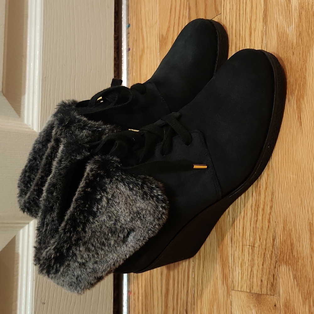 Coralie Wedge Booties Waterproof!